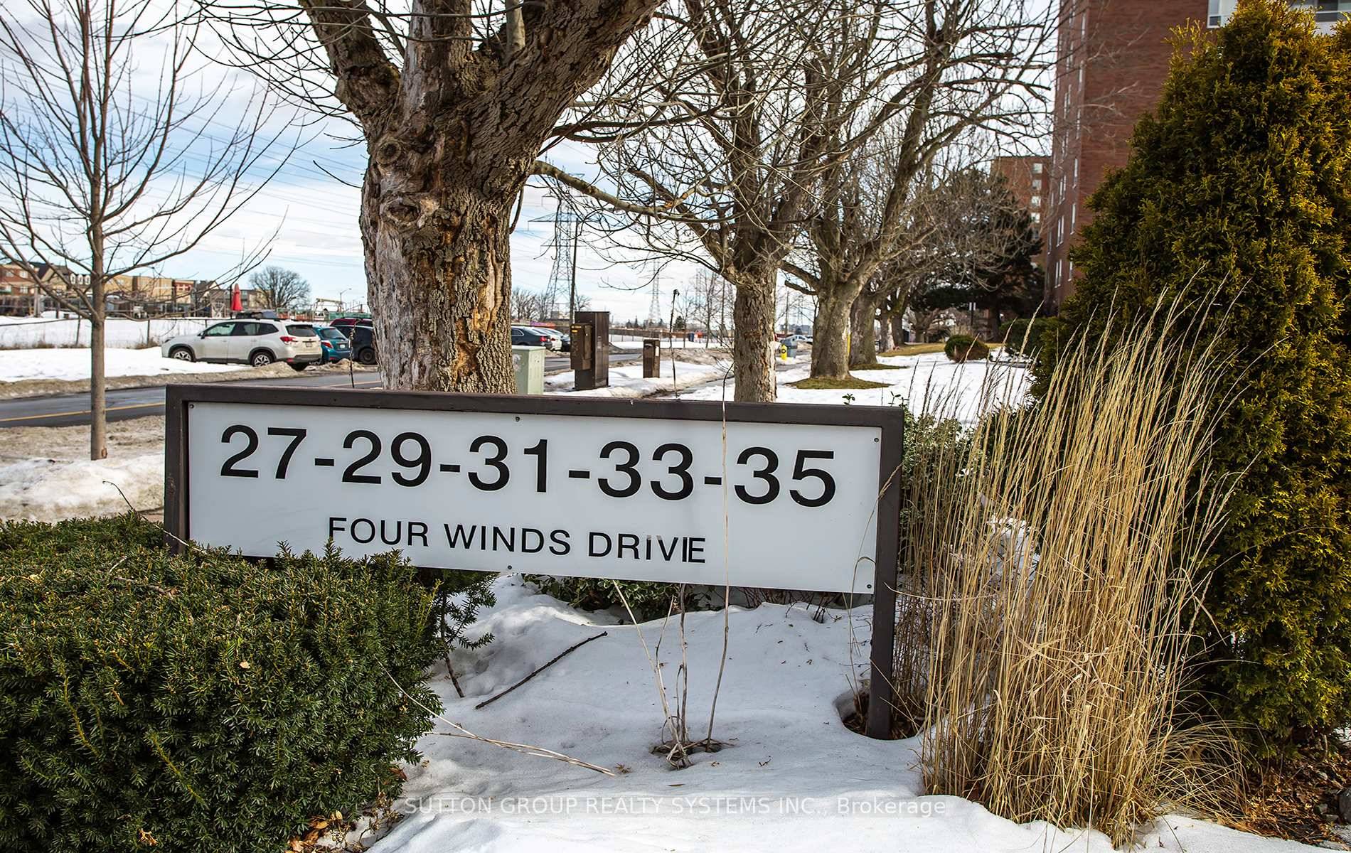 This stunning 2 bedroom condo is ideally located just steps from the new Finch West subway, making commuting a breeze, and is within walking distance to York University, various amenities, ...