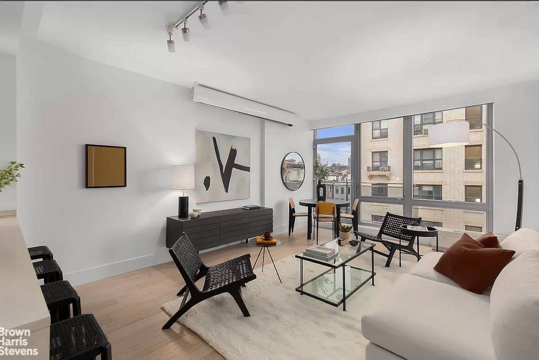 Welcome home to apartment 6D, a large 2 bed 2 bath in Windows on 123, a boutique condo in prime West Harlem.