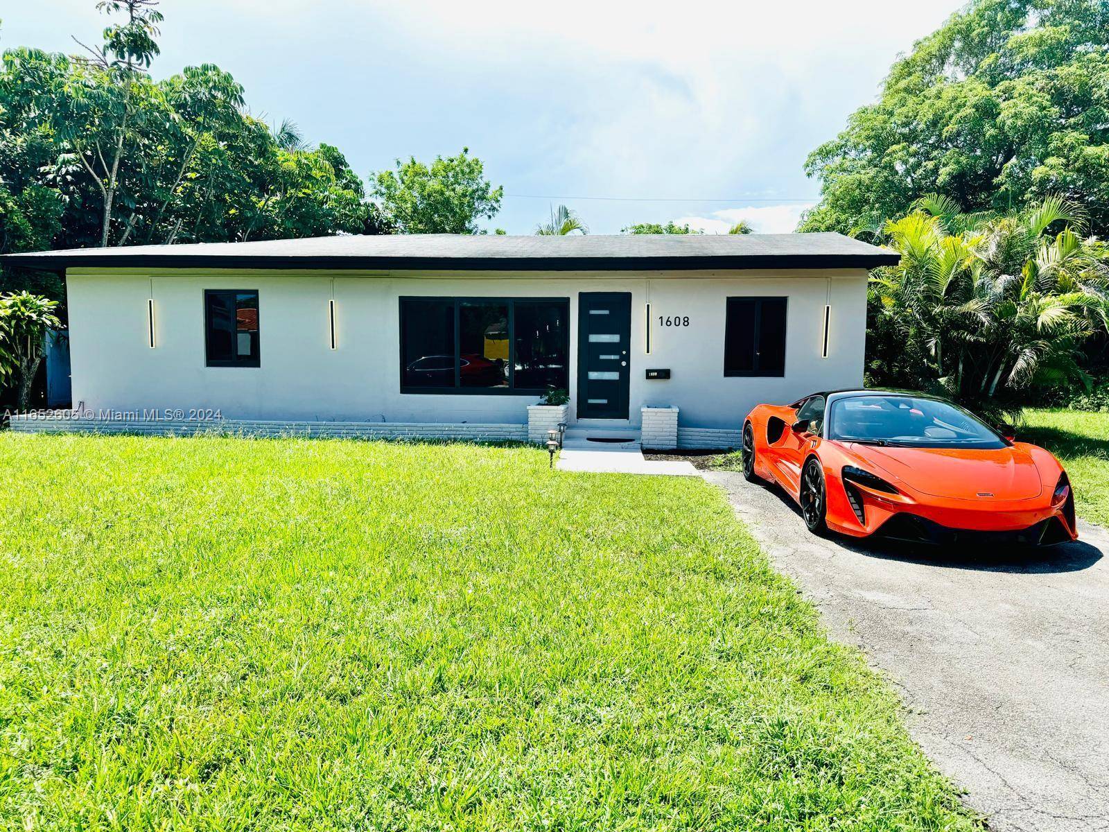 PROPERTY CURRENTLY USED AS VACATION RENTALS, BOOKED THROUGHOUT NOV amp ; DEC.