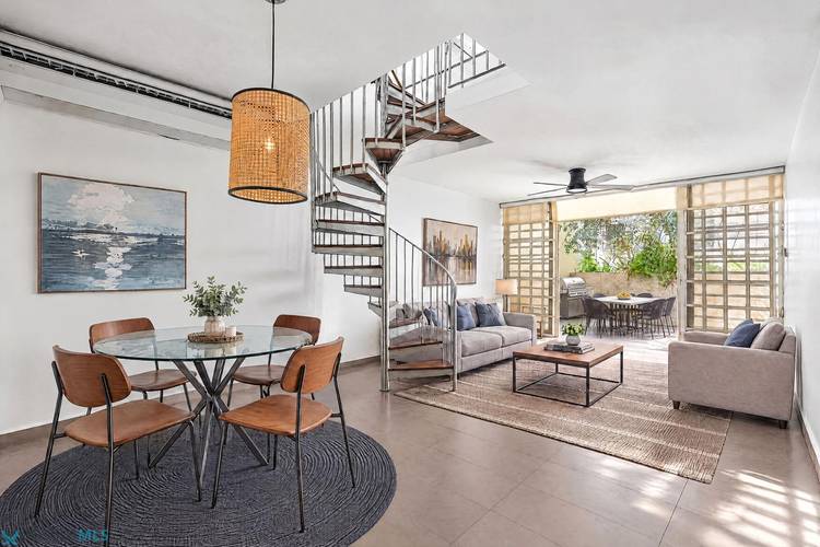 CALLE ANTONSANTI Townhouse San-Juan