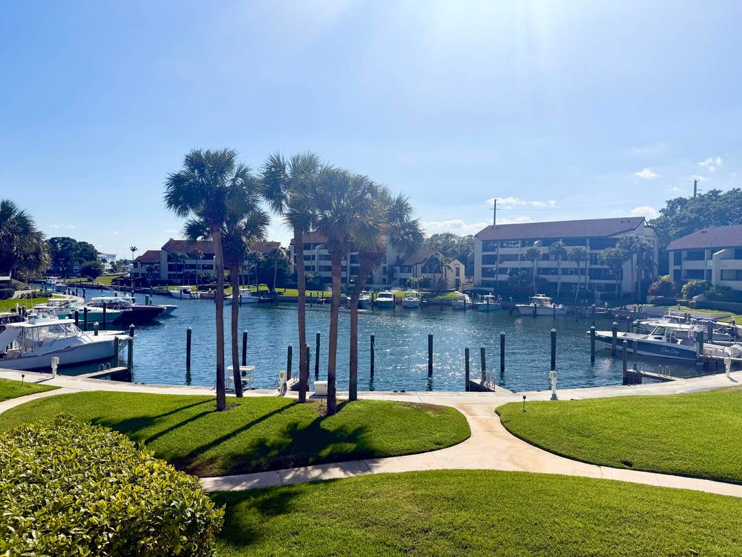 Rare opportunity to own a 180 degree spacious harbor waterfront 3BD 3BA retreat with WALLS of GLASS !