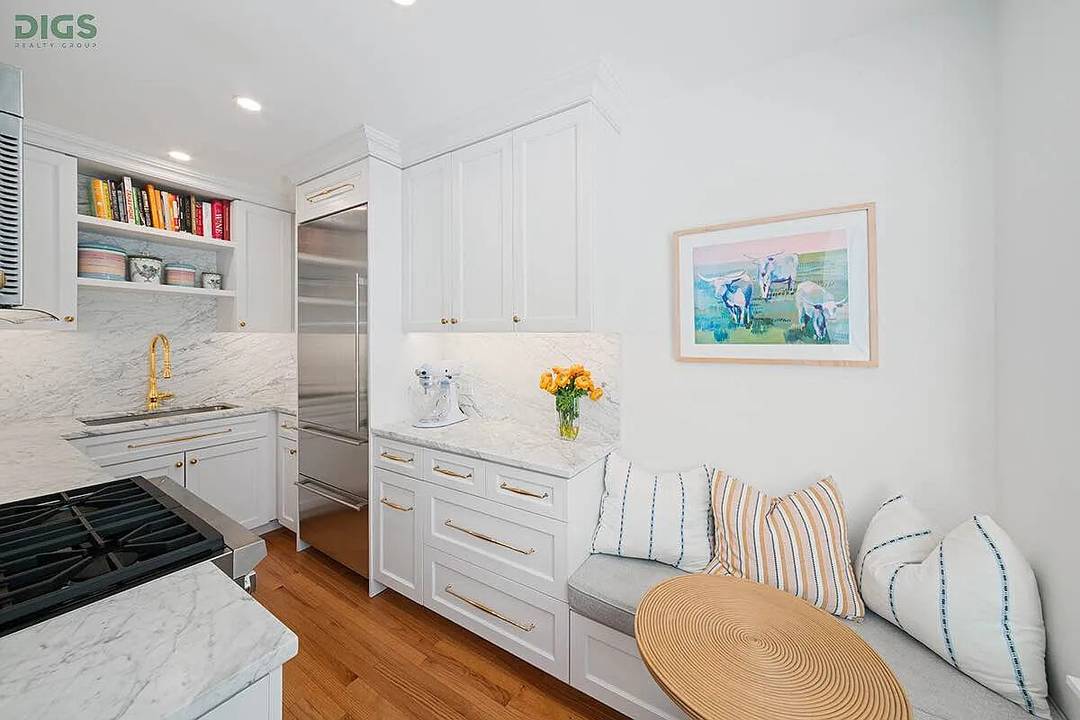 Welcome to this beautifully renovated two bedroom, one bath residence in a charming boutique doorman co op in the heart of Carnegie Hill !