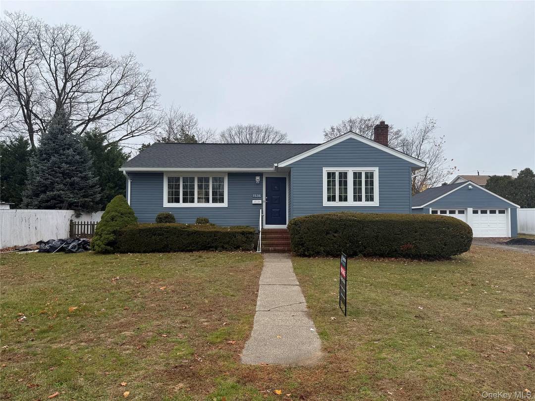 Perfect Starter Home ! Fully Renovated 2 Bedroom, 1 Bathroom 2 additional rooms in basement on.