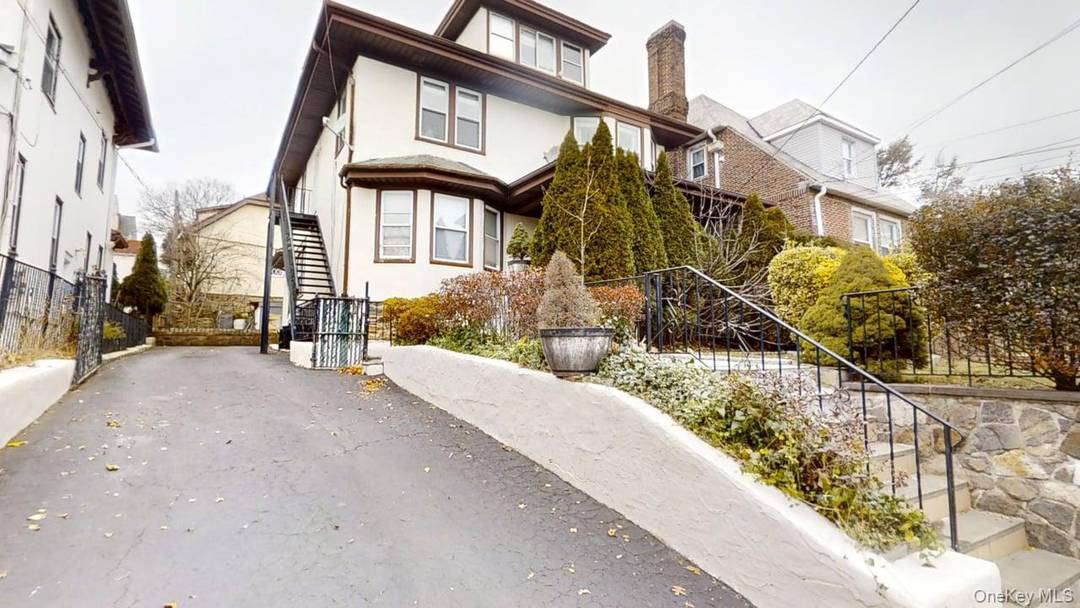 . Virtual Tour https my. matterport.