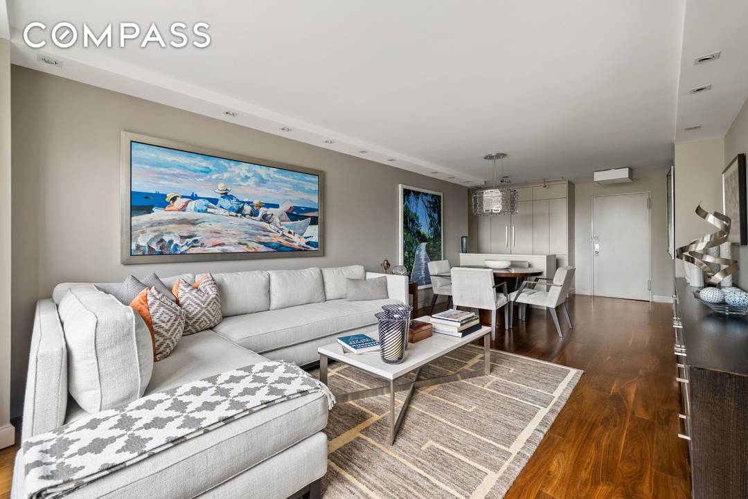 Elegant Renovated 1 Bedroom 1 Bathroom at Lincoln Terrace Welcome to 165 West 66th Street, Residence 18D, a fully renovated 1 bedroom, 1 bathroom home offering modern design, premium finishes, ...