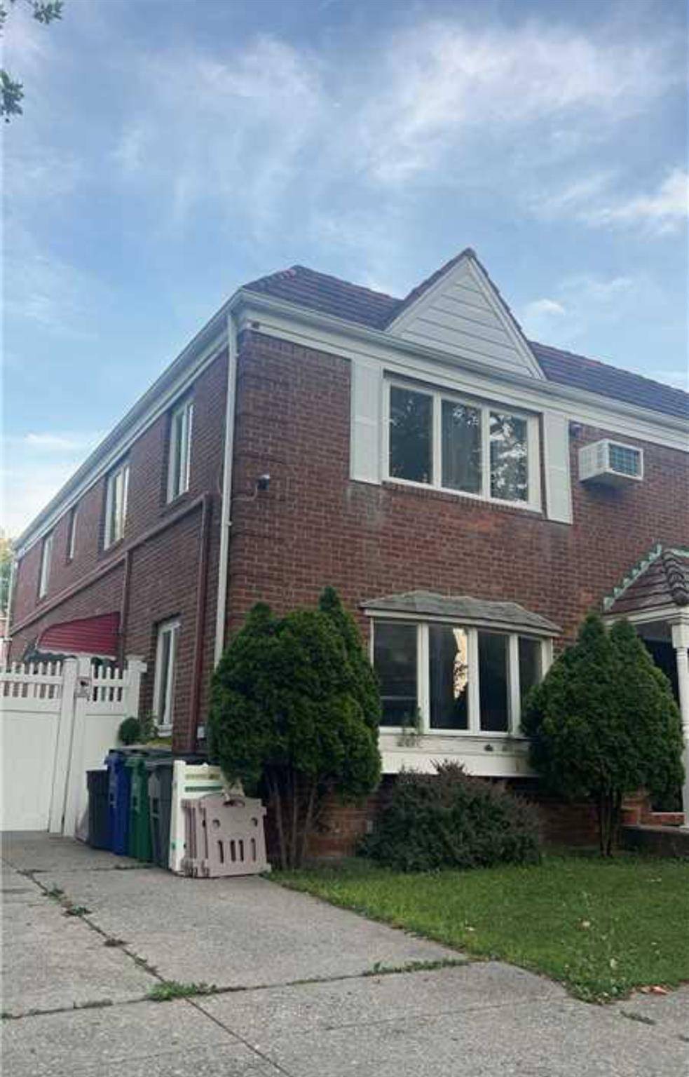 Fresh meadows 26 school district semi detached two family house.