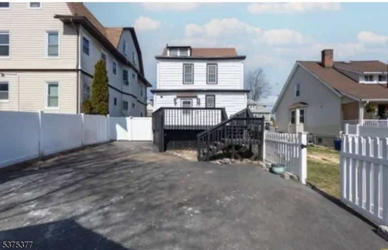 Renovated 4 Bedroom Home with Office, Open Kitchen Large Fenced YardStep into comfort and style in this beautifully renovated home featuring 4 Spacious Bedrooms2.