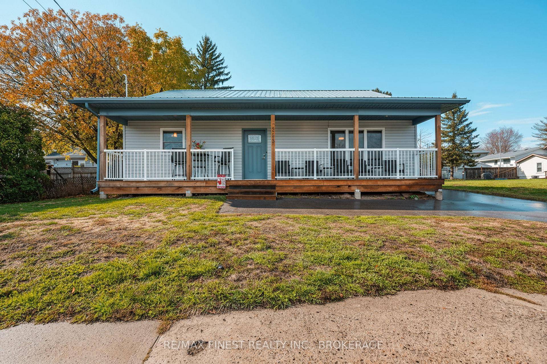 Welcome to 253 Main Street !