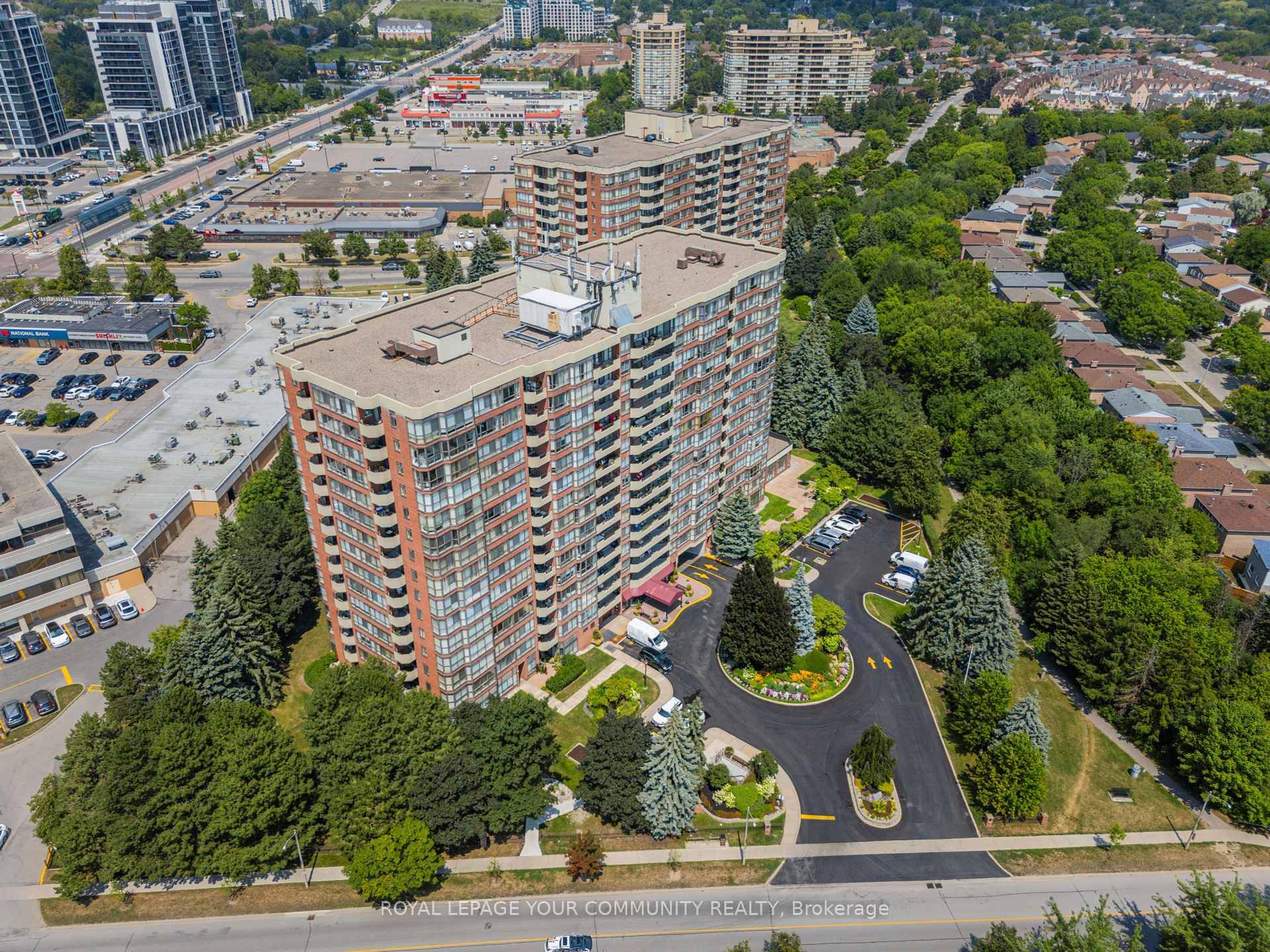 Rarely Available 2 Bed Plus Den 2 Full Bath Fully Renovated Corner Suite Delivers 1289 Square Feet Of Bright, Functional Living Space.