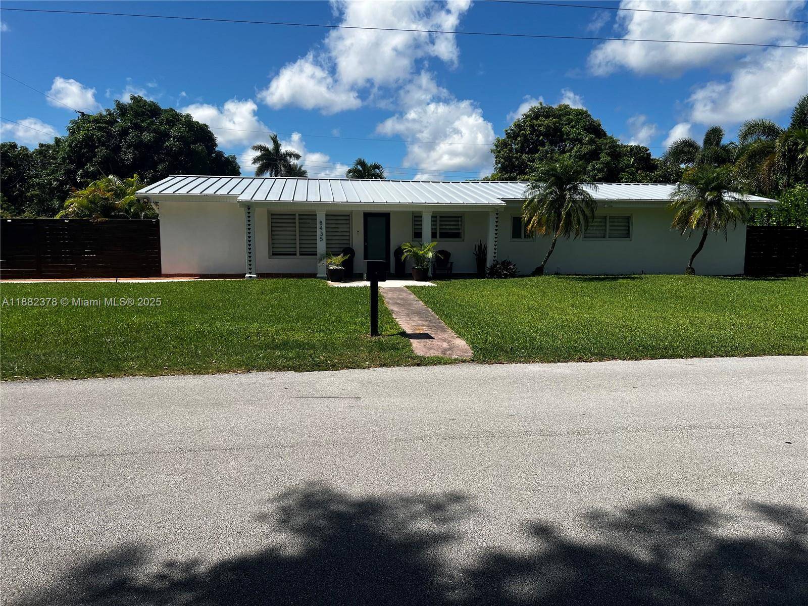 Updated house in Palmetto Bay It has many many upgrades, family oriented neighborhood with the best schools This house is a 4 bedrooms 3 baths plus an office plus a ...