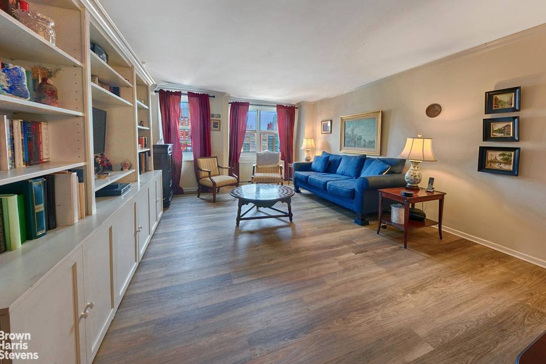 Welcome to this sun drenched, high floor one bedroom residence offering exceptional space, light, and sweeping open city views.