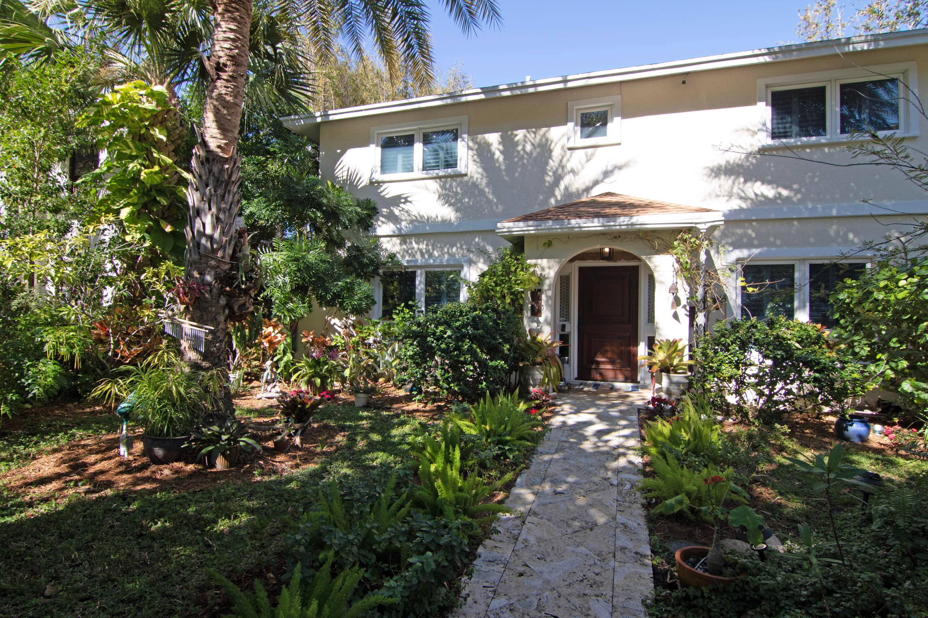 This home has all the charm of the famous Old Northwood Historic District with modern conveniences.