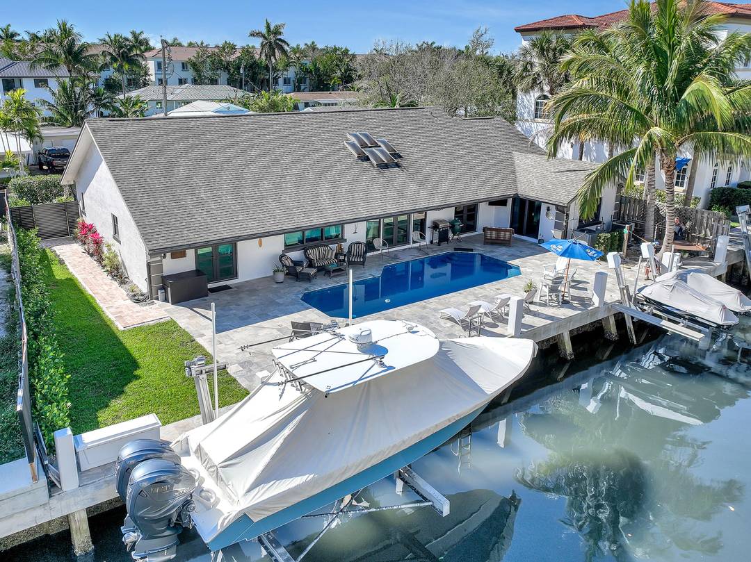 This is the waterfront home you've been waiting for, step into luxury living with your new stunning waterfront paradise in Delray Beach, offering the perfect blend of coastal luxury and ...