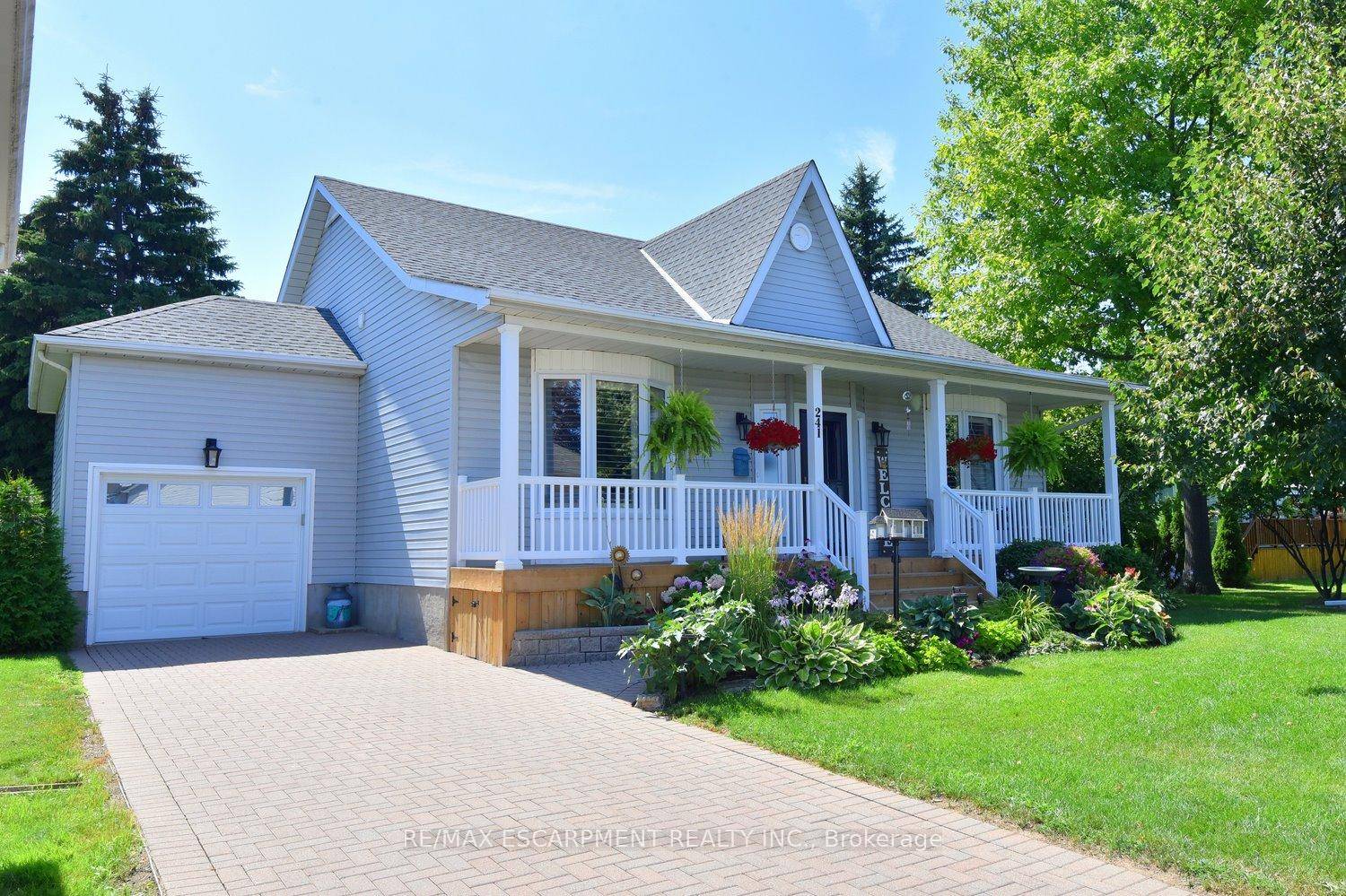Welcome to the Rose model in The Villages of Glancaster, a fantastic lifestyle community !