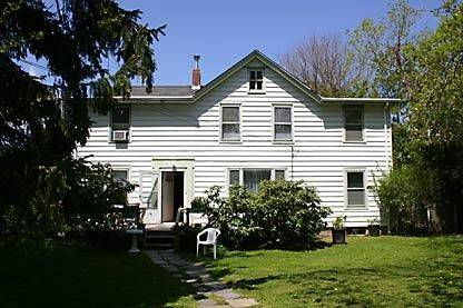 Extremely Private 3 Bedroom Apartment in Southampton Village