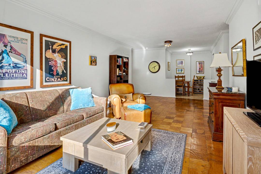 Welcome home to Residence 2A at Nevada Towers, a gracious and well proportioned deluxe one bedroom perfectly situated in the heart of the Upper West Side.