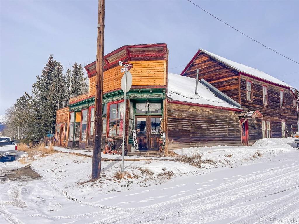 This Historical Saloon has an atmosphere that can't be re created.