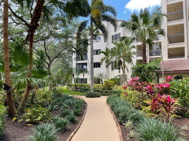 Direct Oceanfront Community Available February April 2026.