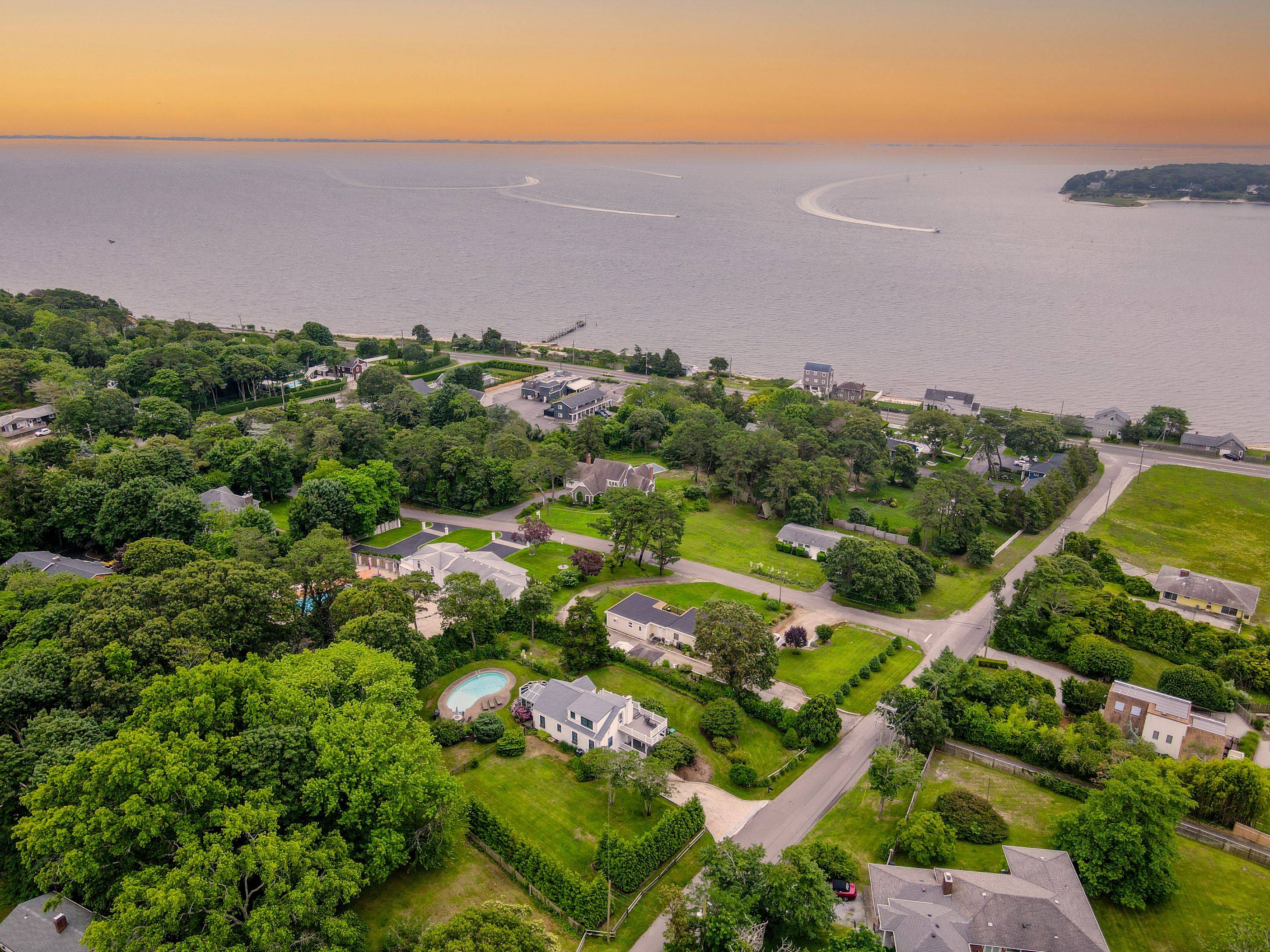 Completely renovated beach cottage with beautiful views overlooking Shinnecock Bay and with private deeded beach !