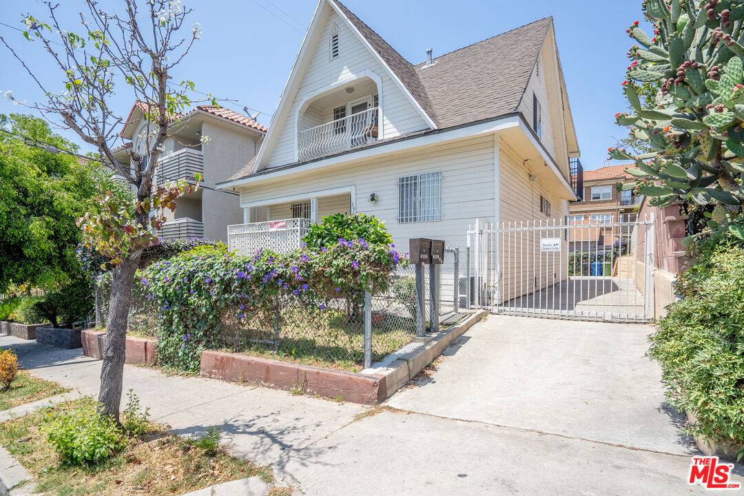 2963   San Marino St 5BR La