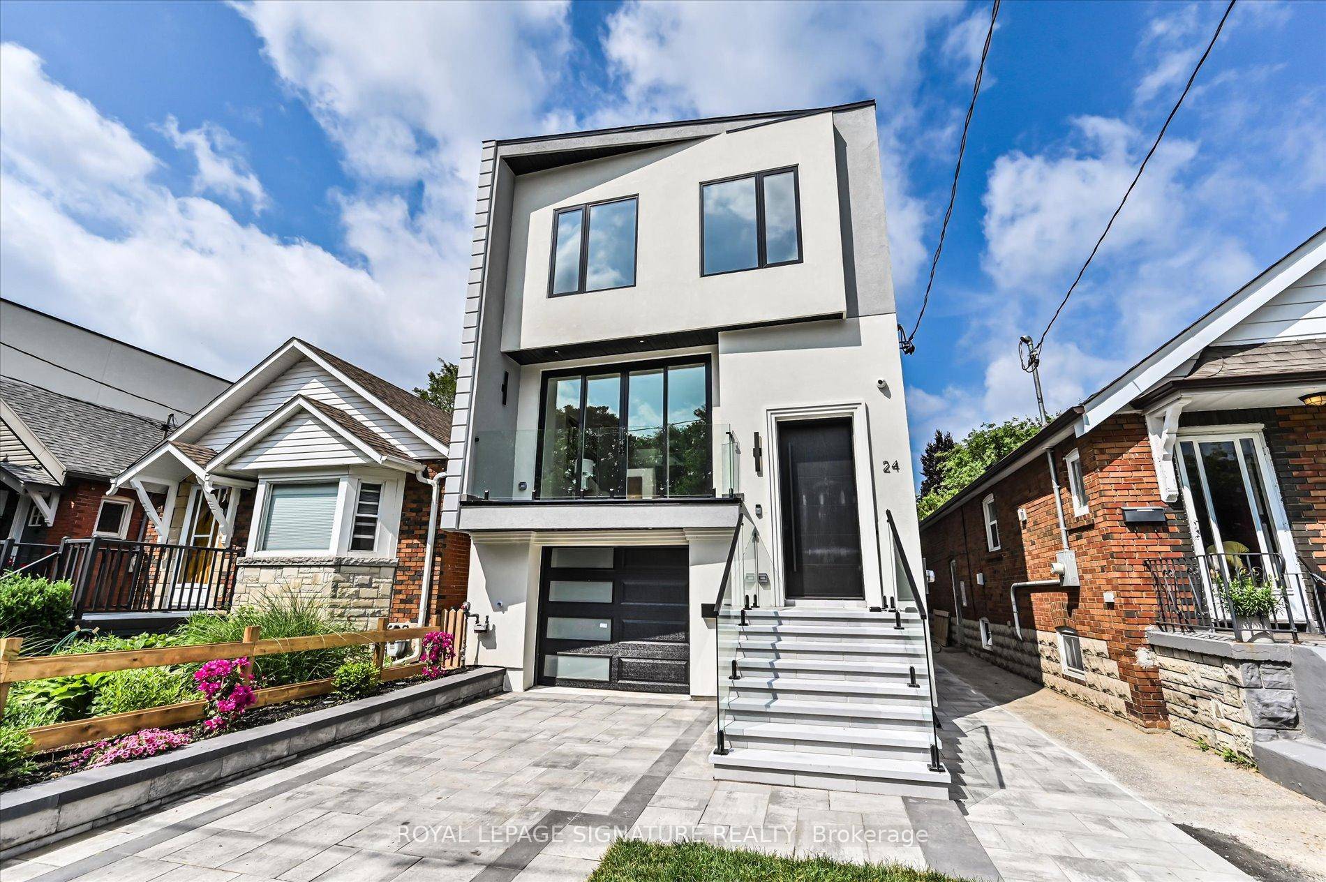An architectural masterpiece in the heart of East York !