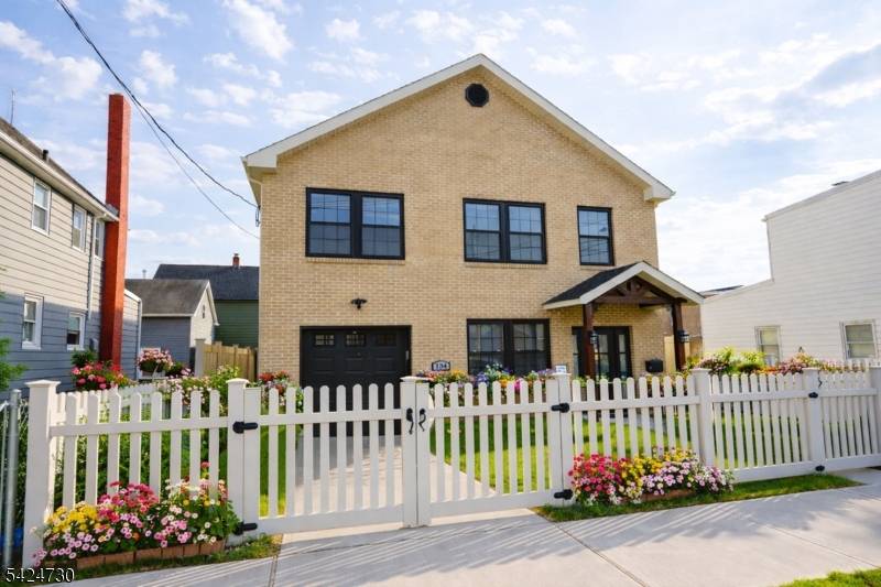 Your Perfect Home Awaits !