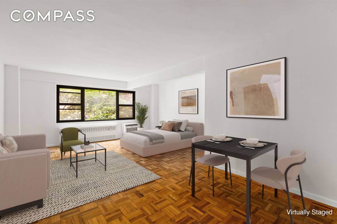 Thoughtfully designed and newly updated, Unit 3H at 335 East 51st Street offers a turnkey alcove studio in the heart of Midtown East.