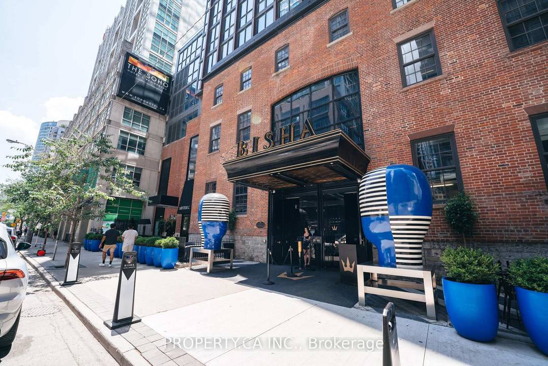 Live in Style at BISHA Residences Fully Furnished 1 Den with Parking Maybe work is calling you back to the downtown office a few days a week or perhaps you've ...