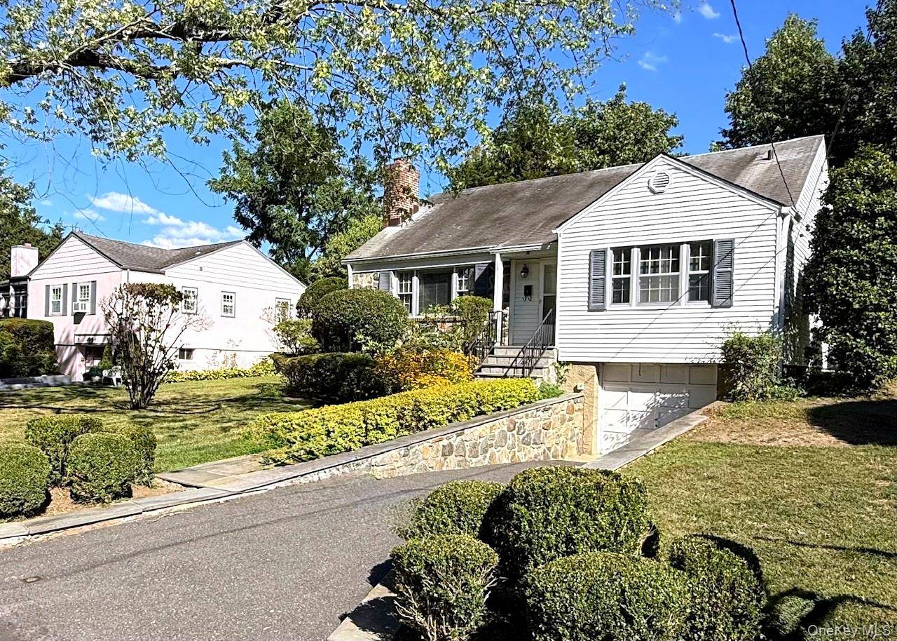 Highly desirable location just steps from Murray Avenue Elementary School and easy access to local amenities.