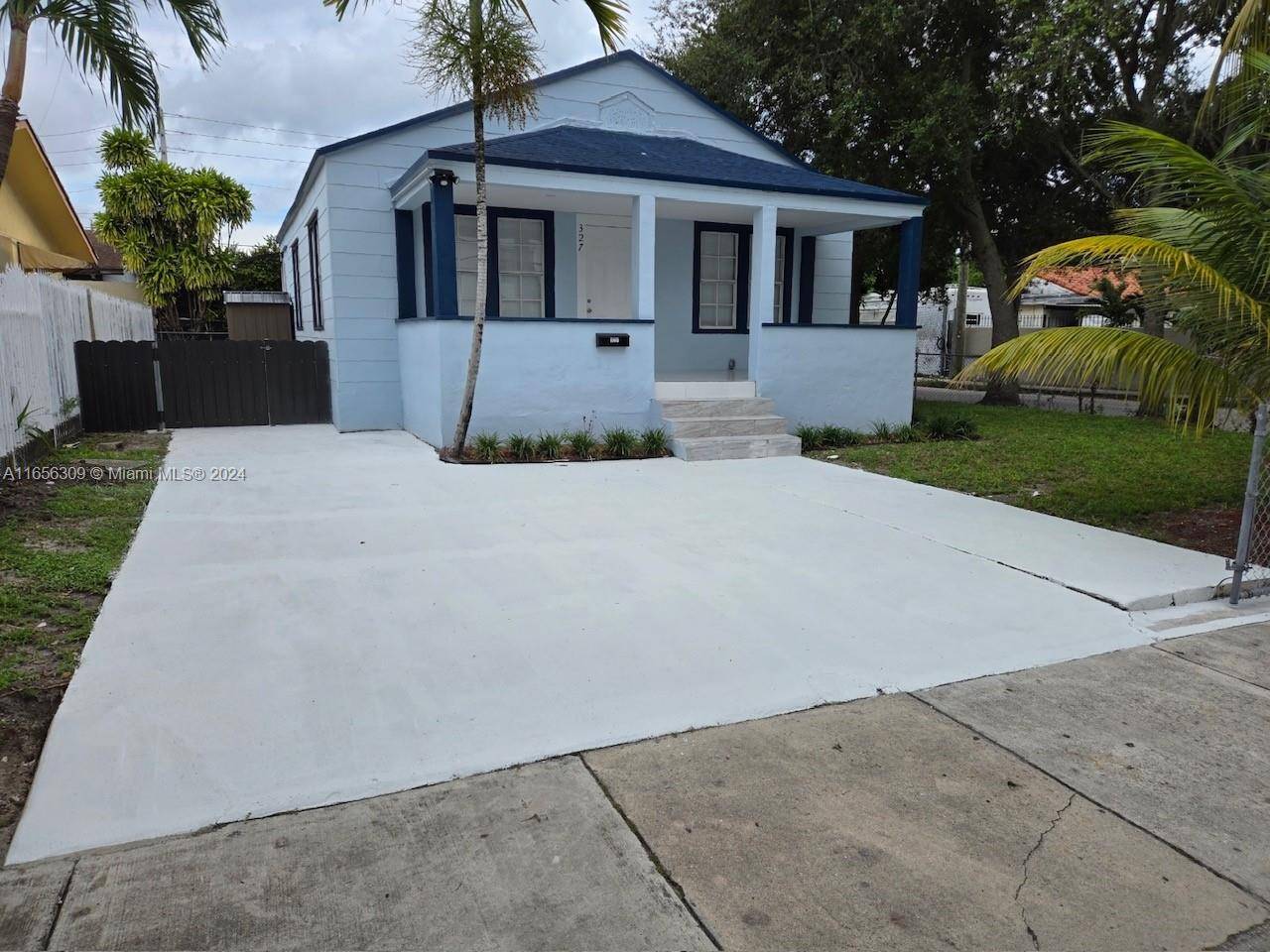 Bright and Cozy ! ! ! Fantastic opportunity in the heart of Little Havana !