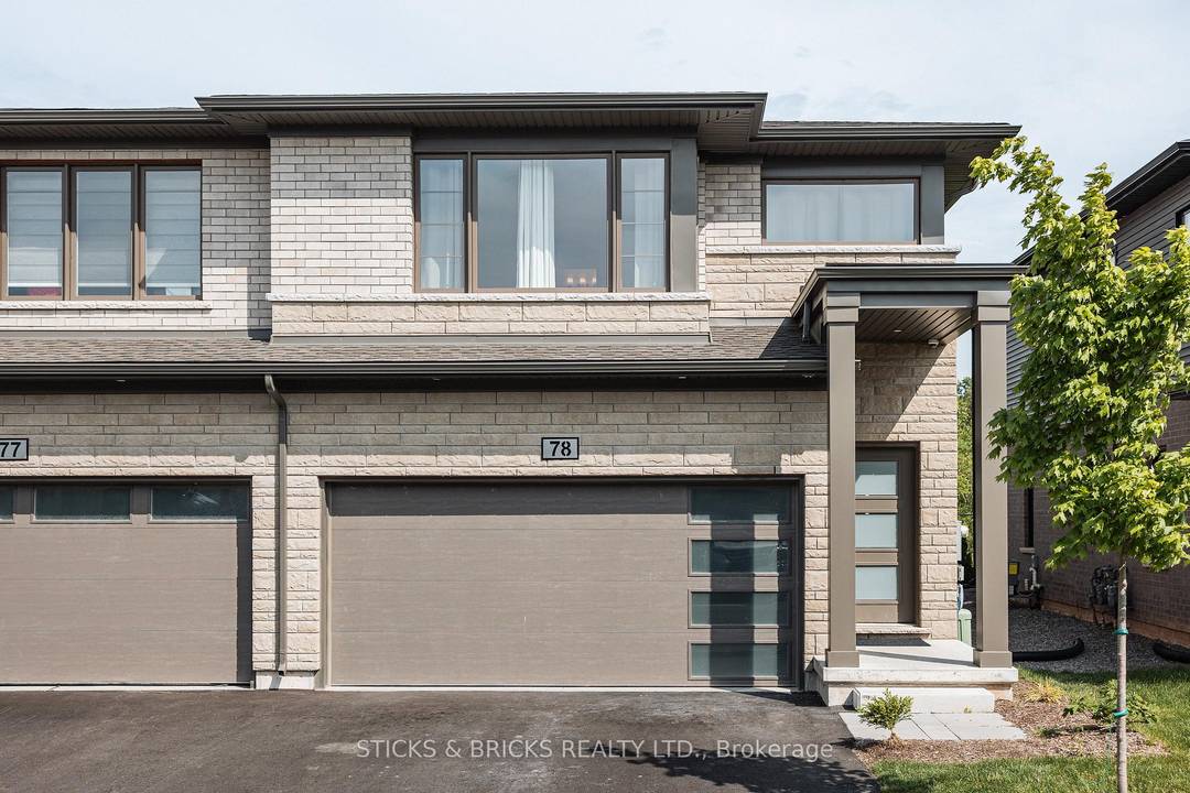 LOOKING FOR A TENANTS ! Fully Furnished, Low Maintenance living in this Modern, luxury Niagara Townhome in the perfect, central location !