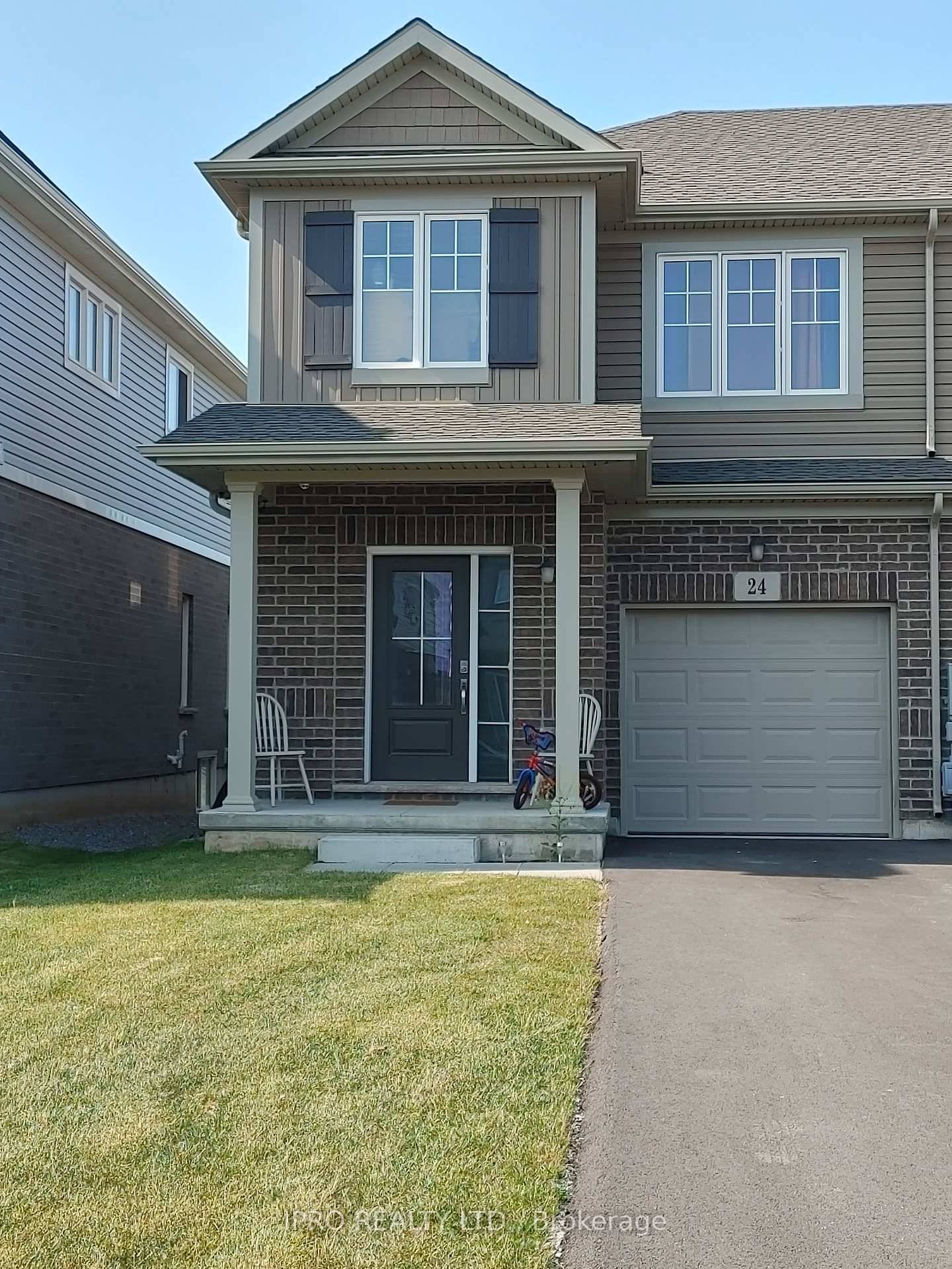 Prime Location Corner Unit Priced to Sell !
