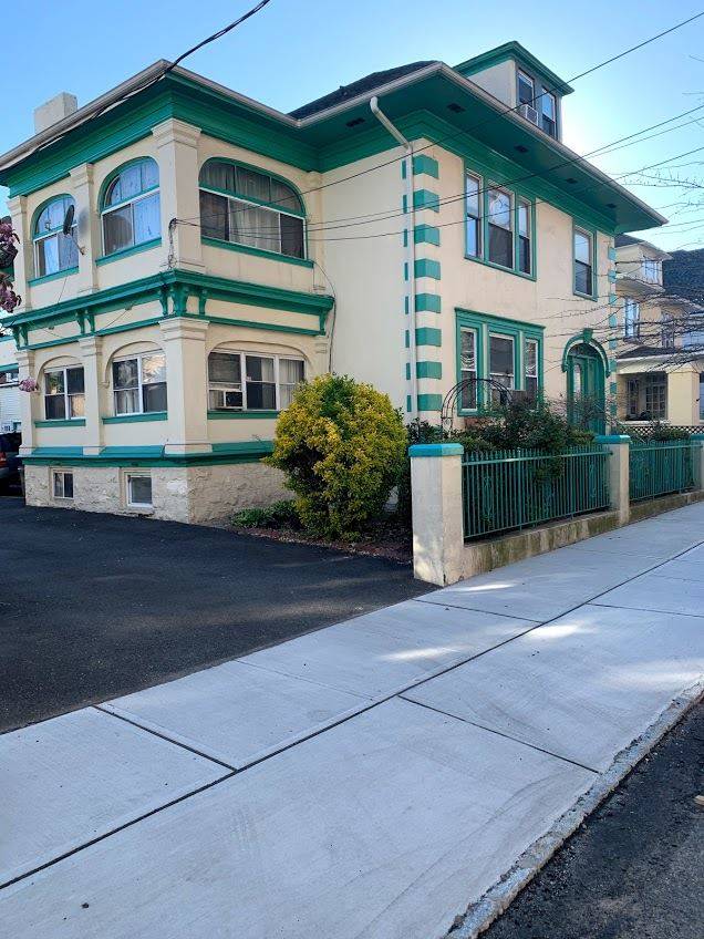 7-11 LIBERTY PL Multi-Family New Jersey