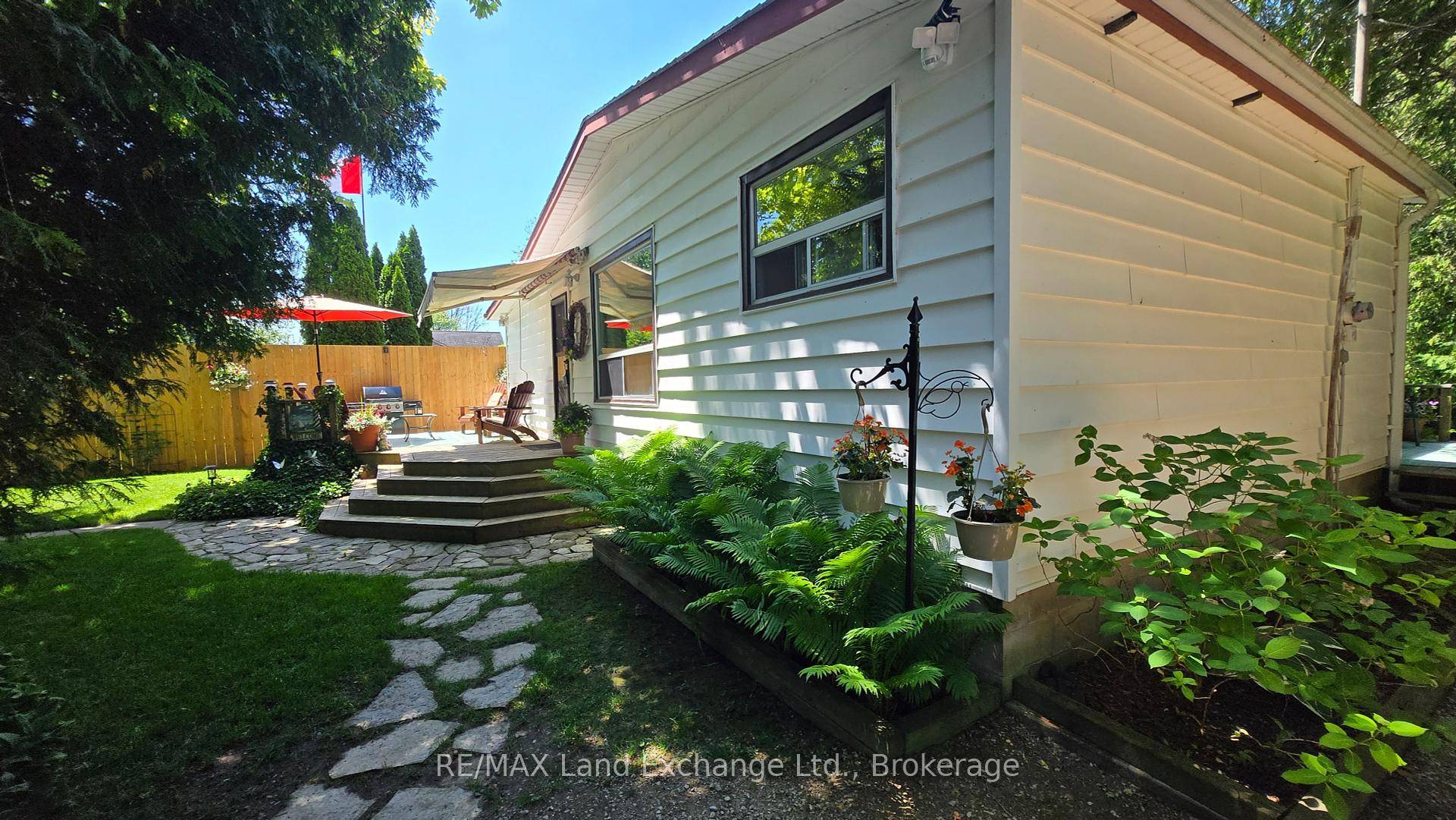 This cottage is a perfect blend of where nature and the sounds of Lake Huron come together.