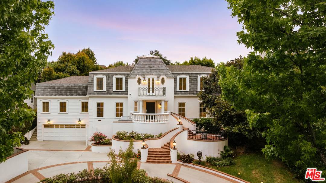 436 Loring Ave 6BR Westwood La