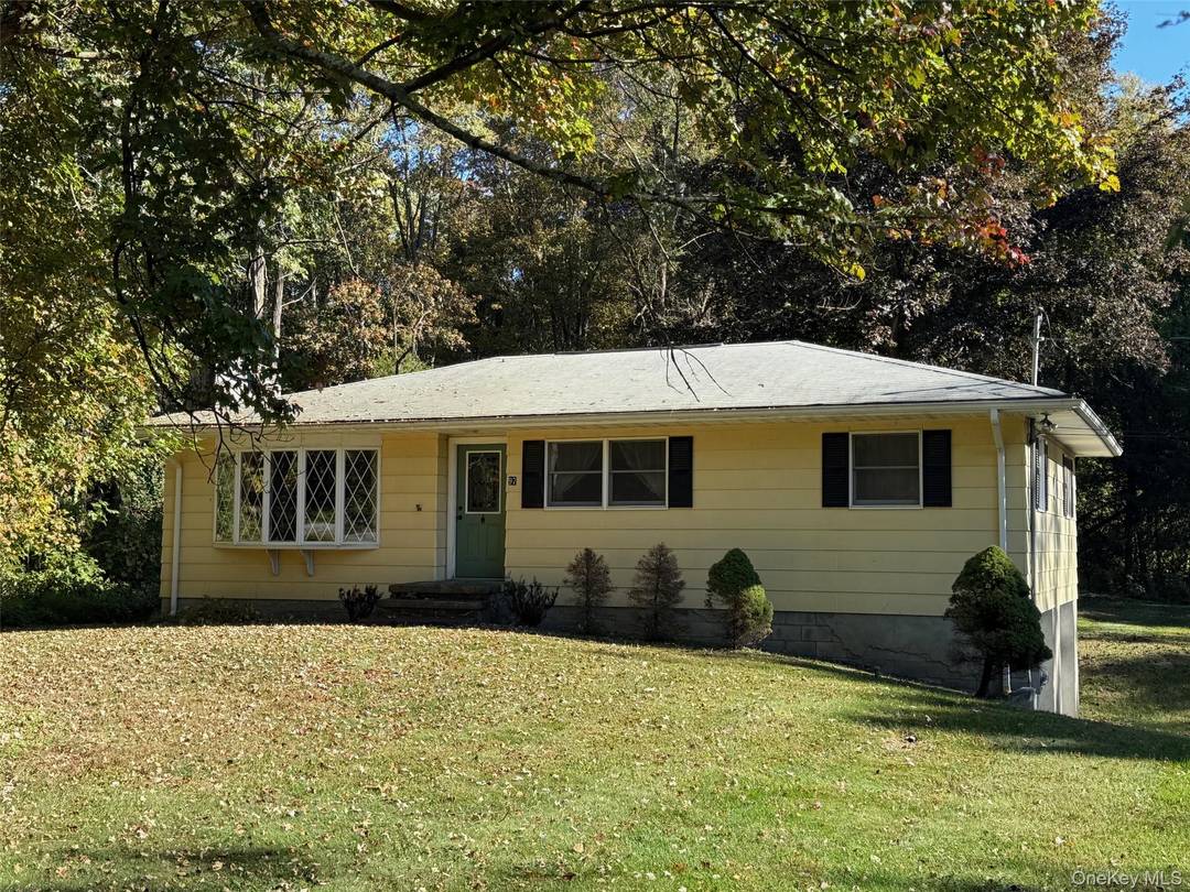 Just 5 minute from the Village of Rhinebeck !