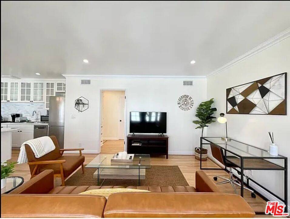 429 Ocean Ave 2BR Santa Monica La