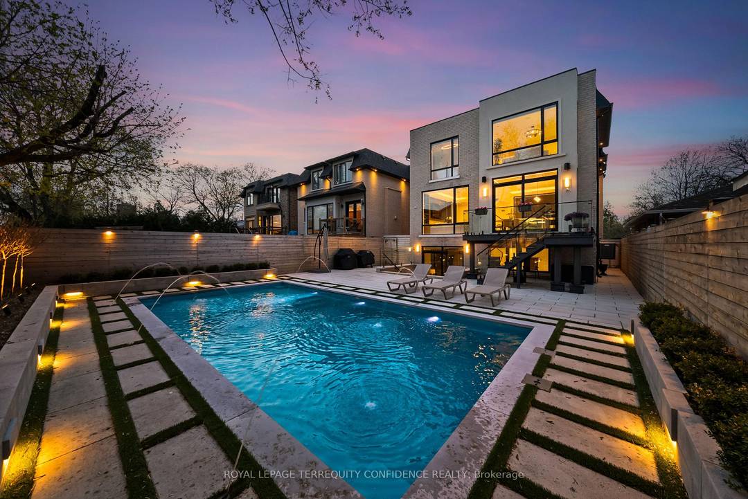 Prepare to be dazzled. Welcome to 35 Nipigon Avenue, an apex of design with gorgeous interior finishings throughout, and an extensive list of home features.
