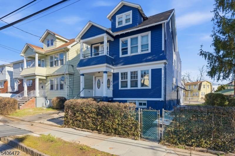 Approximately 2, 554 square feet of living space is in this multi family home featuring nine bedrooms and three full bathrooms.