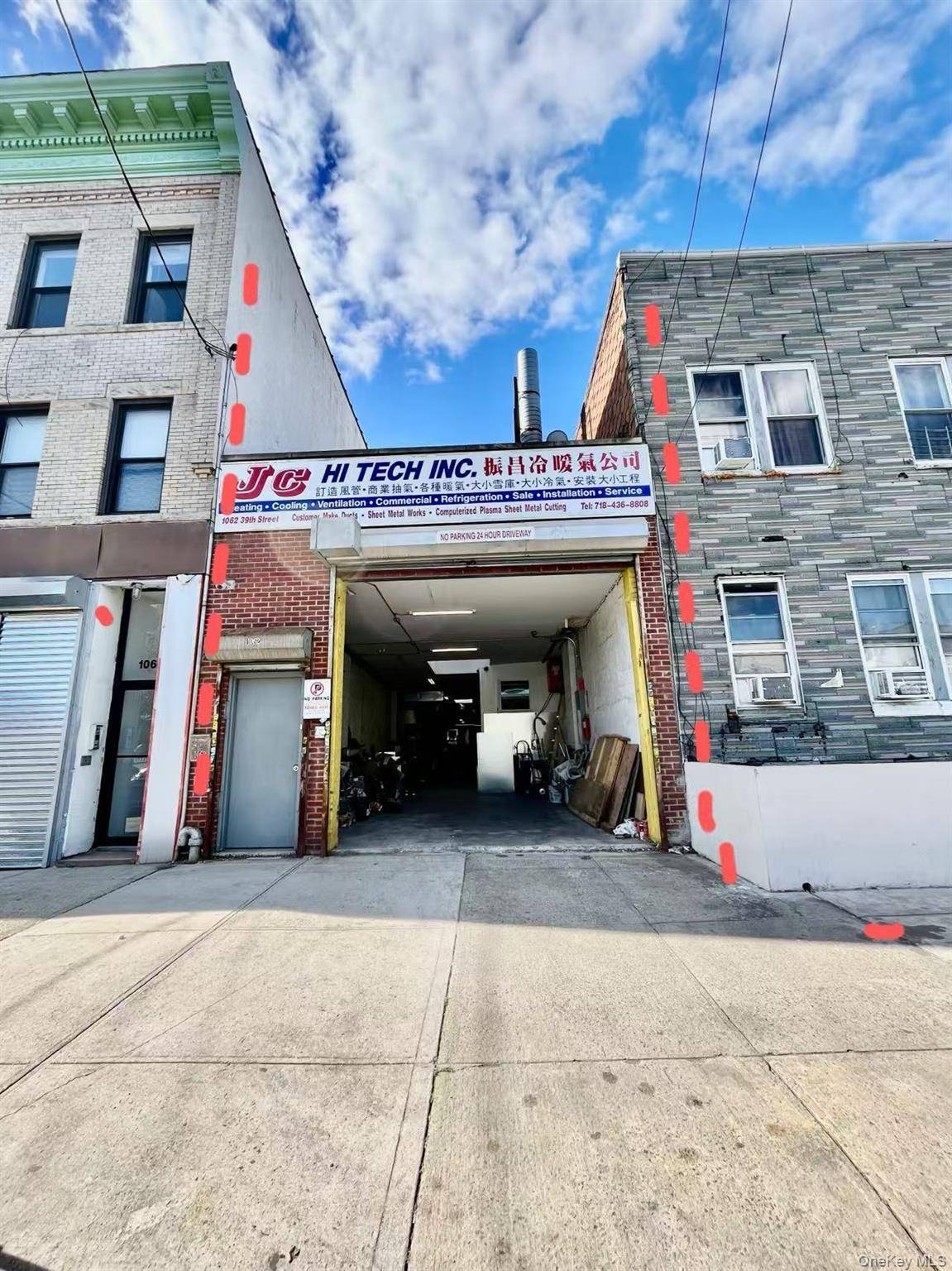 Welcome to Sunset Park ! Prime location on 10th Avenue, just steps from 8th Avenue.