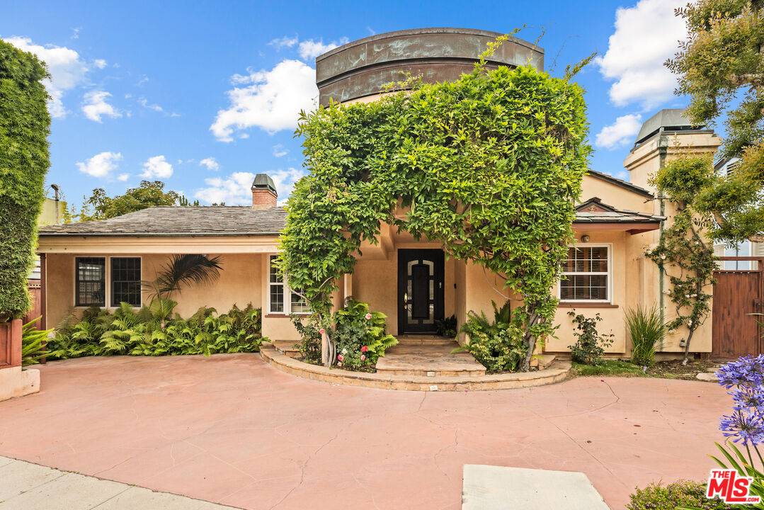 219   Entrada Dr 3BR Santa Monica La