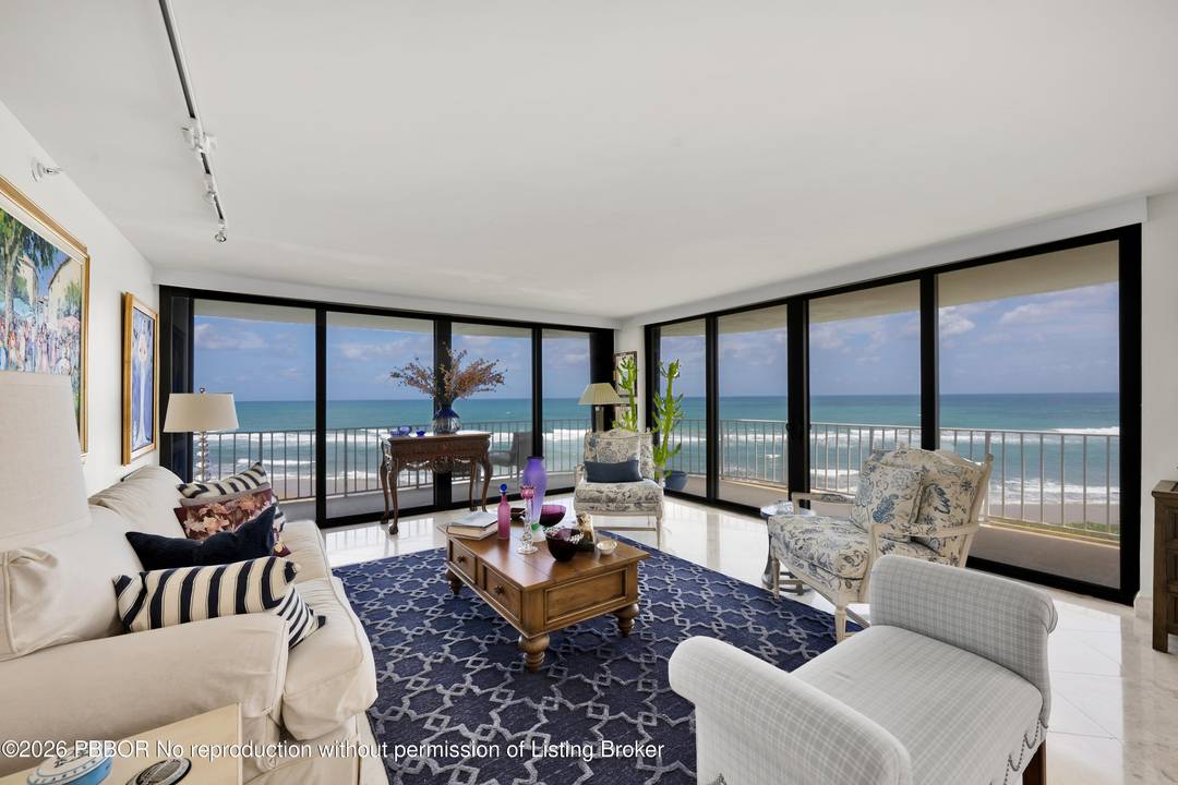 Spectacular Direct Ocean.