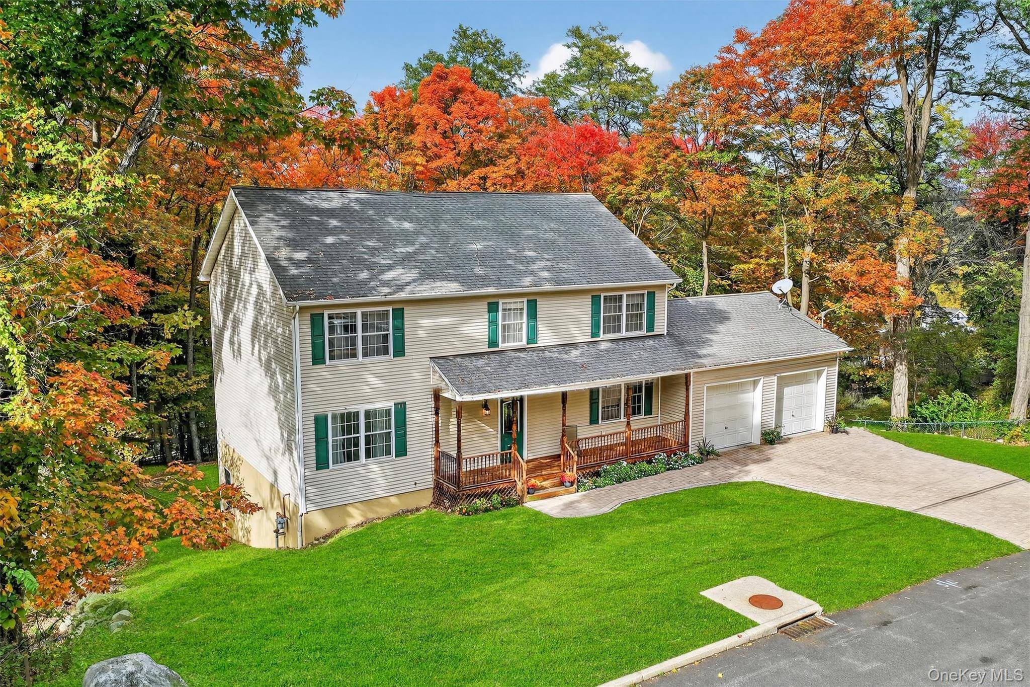 Welcome to this expansive contemporary Colonial in Peekskill s sought after Mortgage Hill neighborhood.