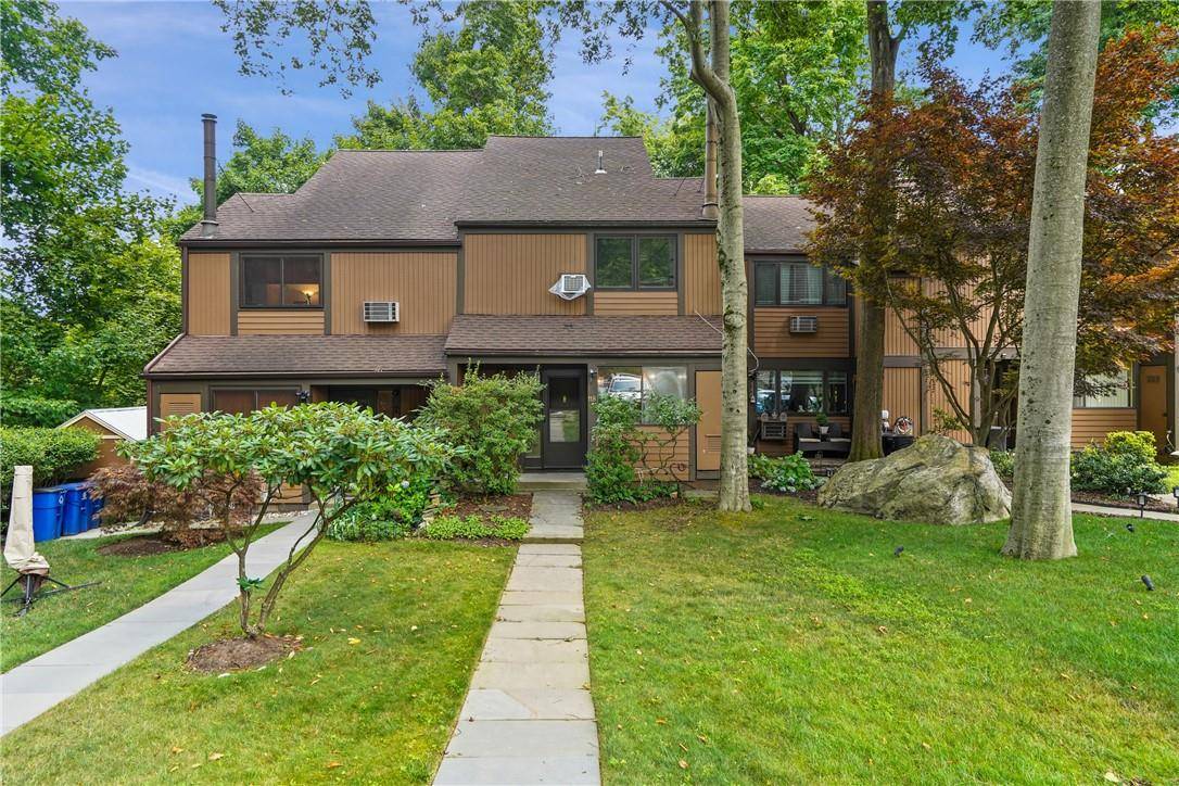 This tri level townhome in Walden Woods offers 2 BRs PLUS a den loft with 2 full bathrooms and a powder room.