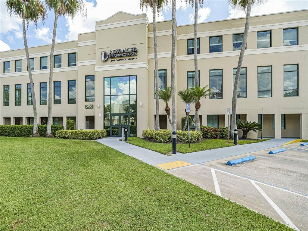 Elevate your business step into success w these professional suites in the heart of Vero's thriving medical hub.