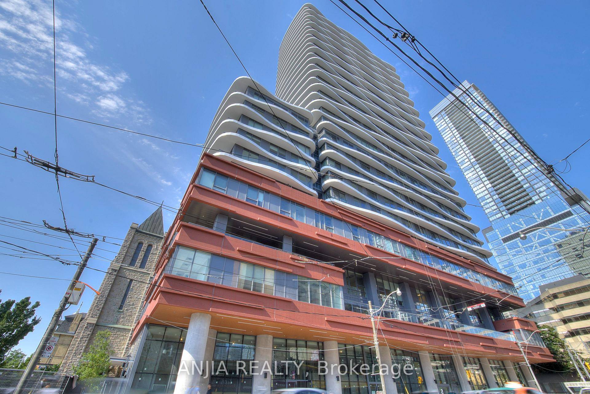 Brand New ! This modern 1 bedroom suite features an efficient, no wasted space layout, floor to ceiling windows, and an open balcony that fills the home with natural light.