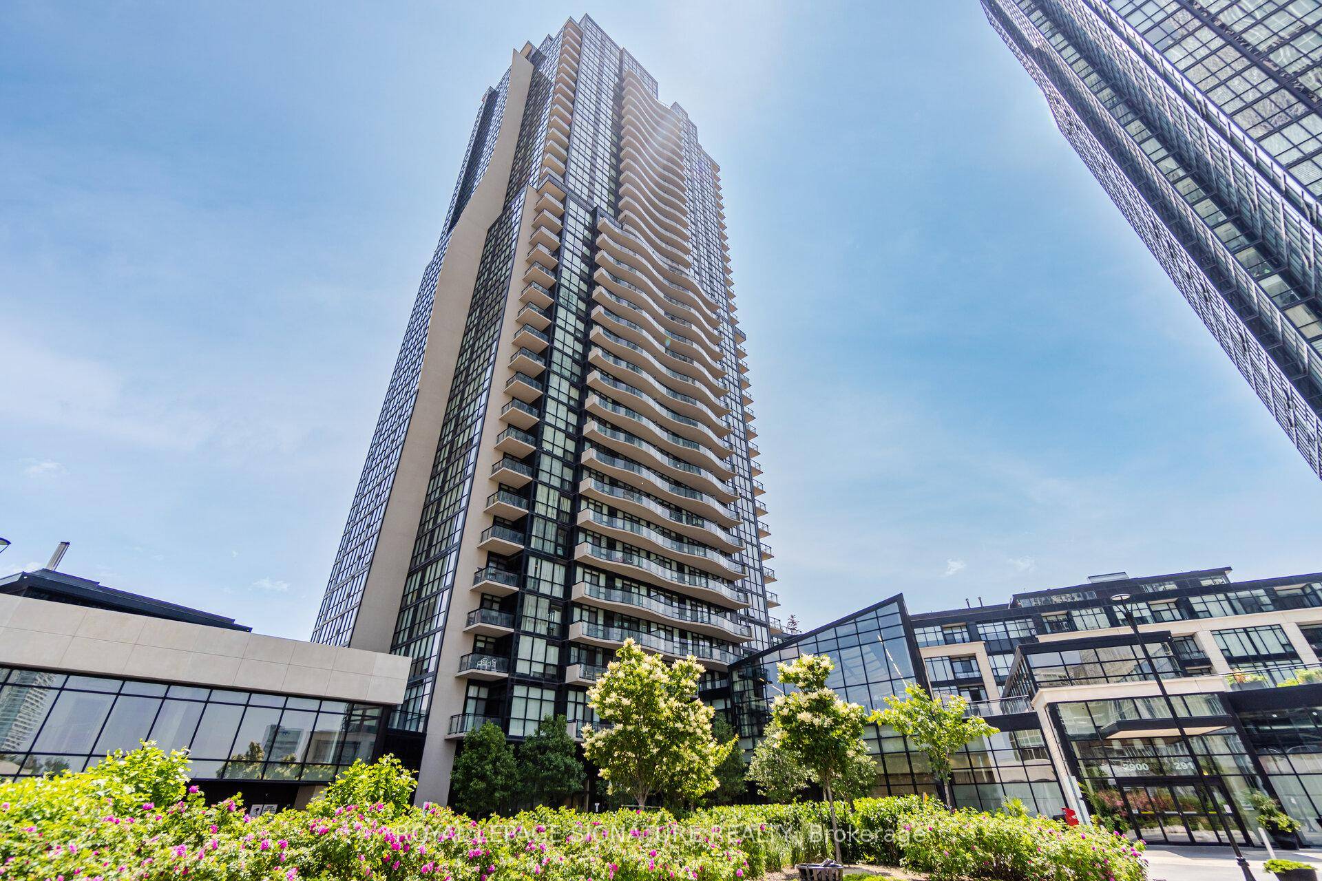 Modern simplicity epitomized !