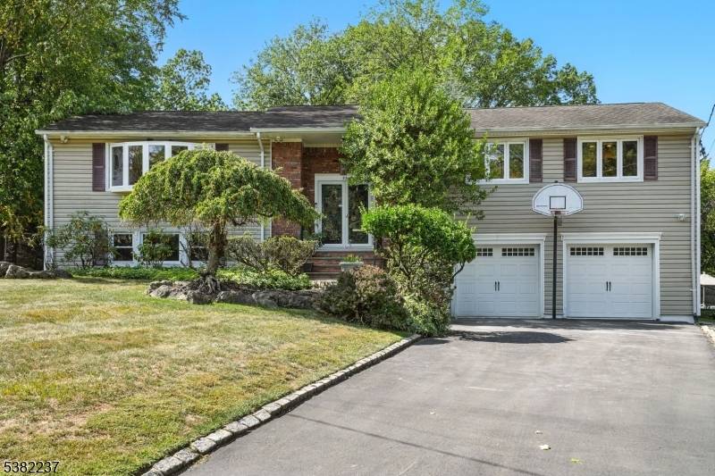Nestled on a peaceful, tree lined cul de sac street, this renovated spacious home offers the ideal balance of comfort, privacy, and accessibility.