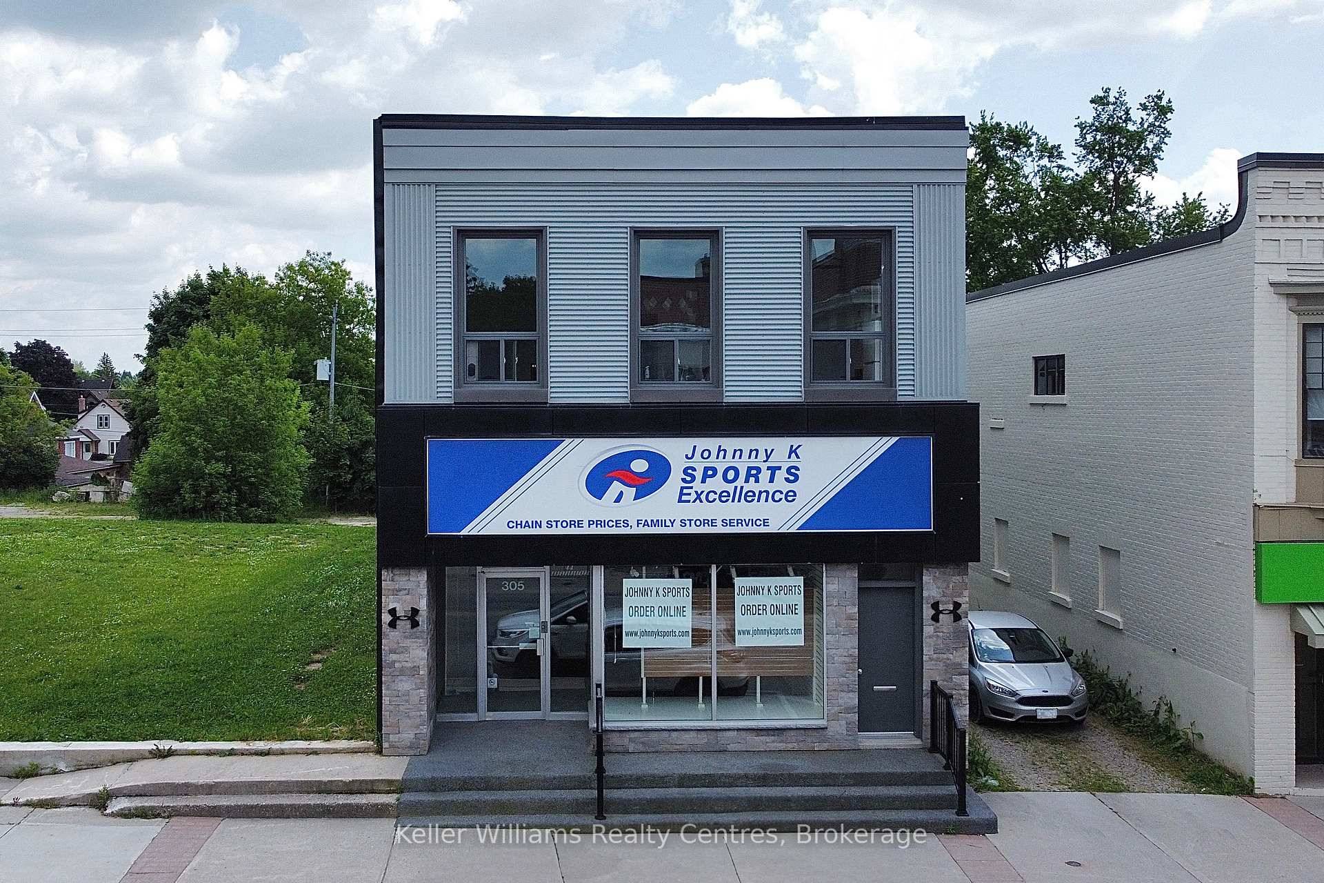 Fully renovated commercial building on a high traffic street in the heart of Hanover !