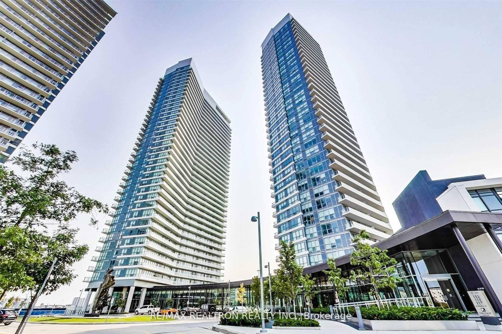This Corner, Sun Filled, Split 2 Bedroom 2 Baths Unit Boosted W A Breathtaking Southwest View On High Level With Parking amp ; Locker !
